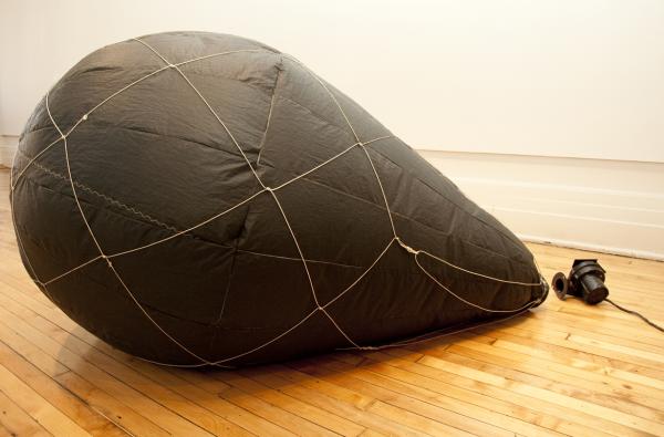 Christian Benefiel, Windbag, 2010, photo by Kathleen Jones